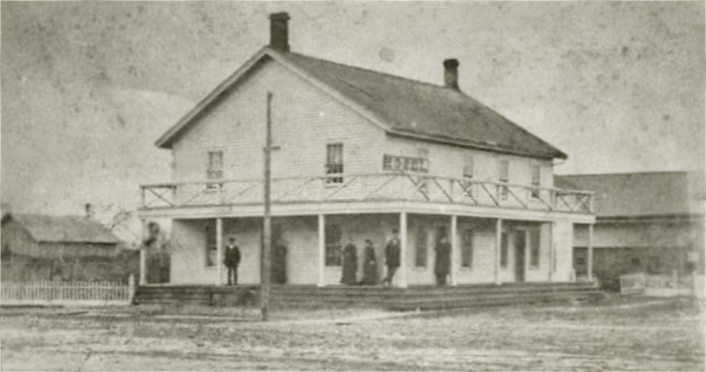 Balcom House